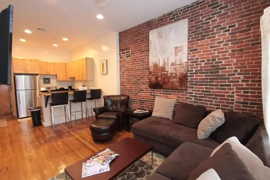 49-51 Temple Place #3F, Boston, MA 02111