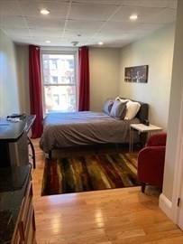 Boston, MA 02115,302 Newbury #10