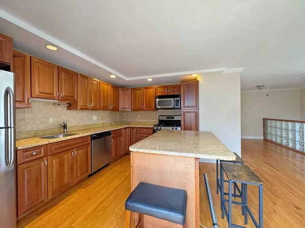 Boston, MA 02127,34 Mitchell #3
