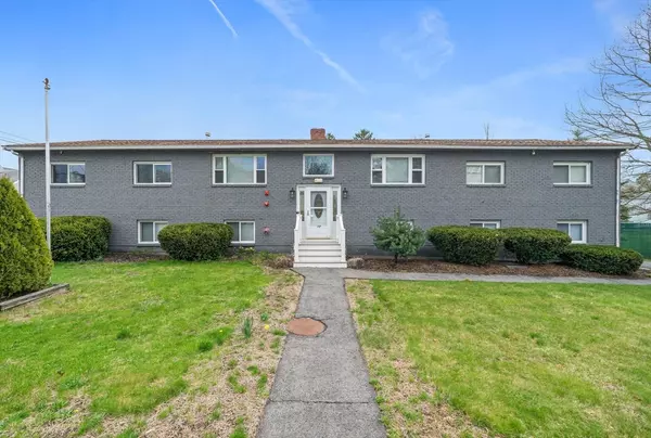 Stoughton, MA 02072,12 Green St