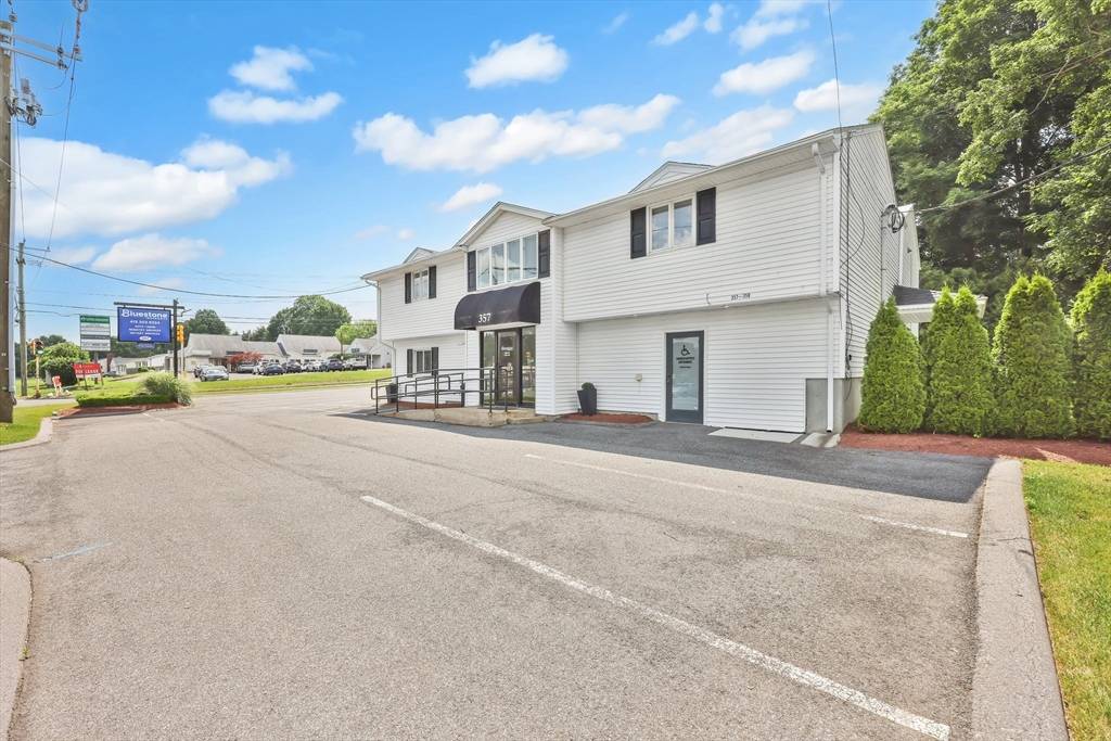 Agawam, MA 01030,357 N Westfield St