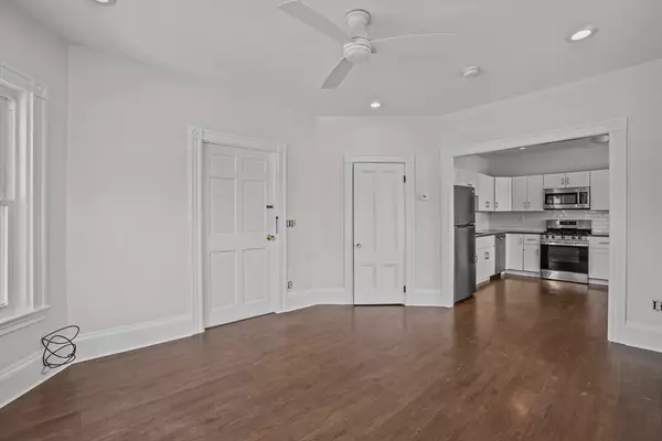 Mansfield, MA 02048,32 Cottage St