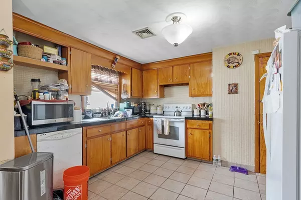 Everett, MA 02149,62 Highland Ave
