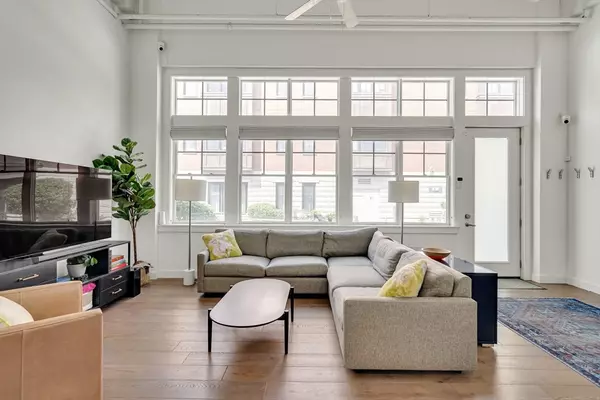 Boston, MA 02135,165 Chestnut Hill Ave #3