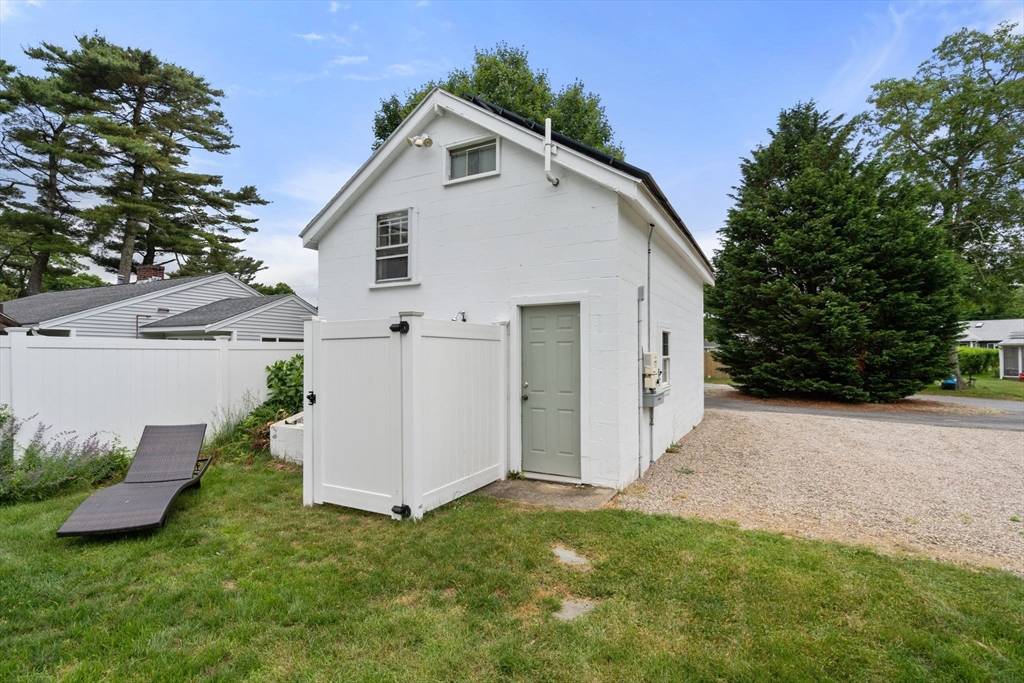 Wareham, MA 02532,47 Chippewa Dr
