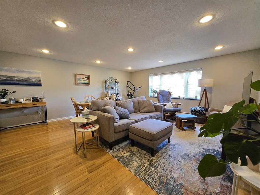 2323 Washington St #1-6, Newton, MA 02462