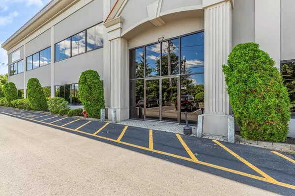 Danvers, MA 01923,230 North St #4