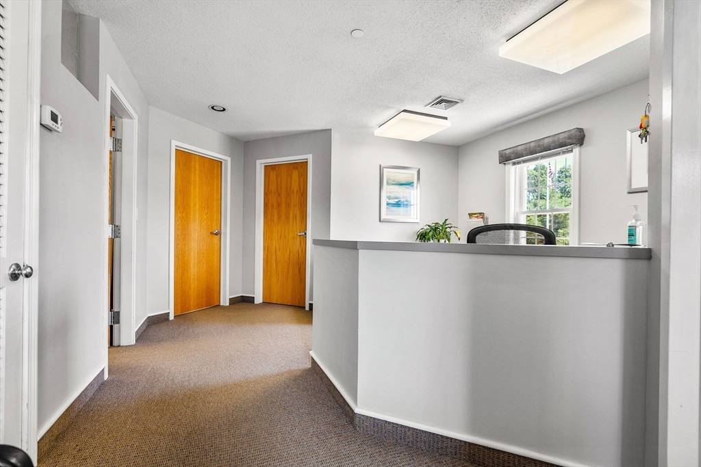 Marshfield, MA 02060,475 School Street #4