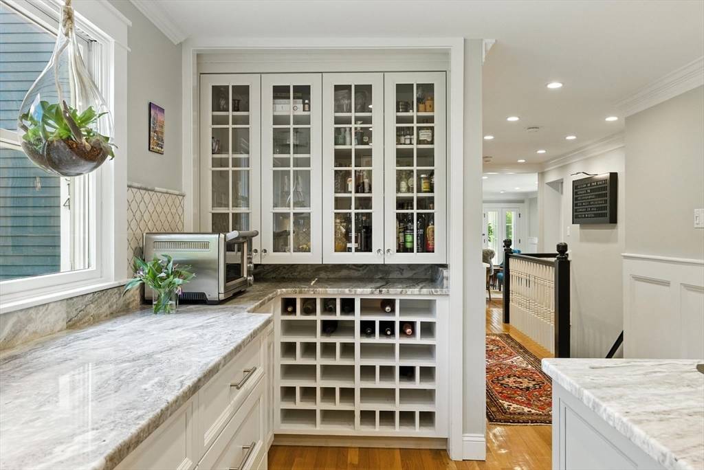 Westwood, MA 02090,314 Grove St