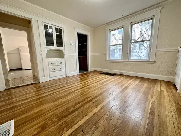 Everett, MA 02149,74 Lewis St ##1