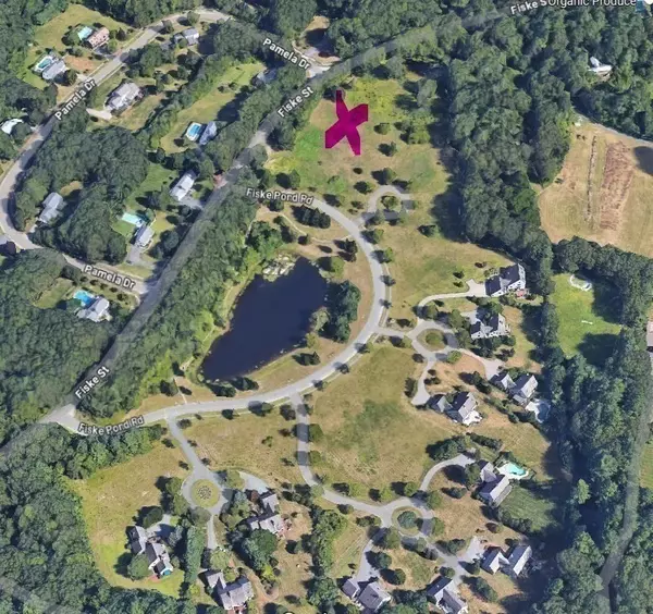 Holliston, MA 01746,14 Fiske Pond Drive