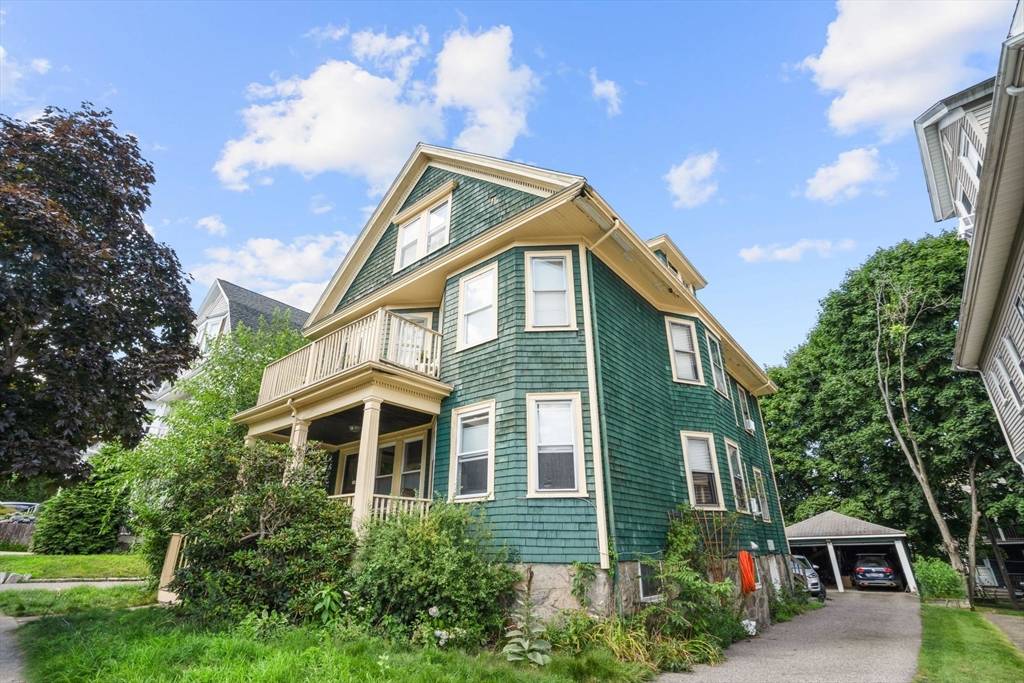 69 Bradfield Ave #1, Boston, MA 02131