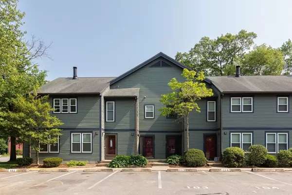 Taunton, MA 02780,110 Dean St #103