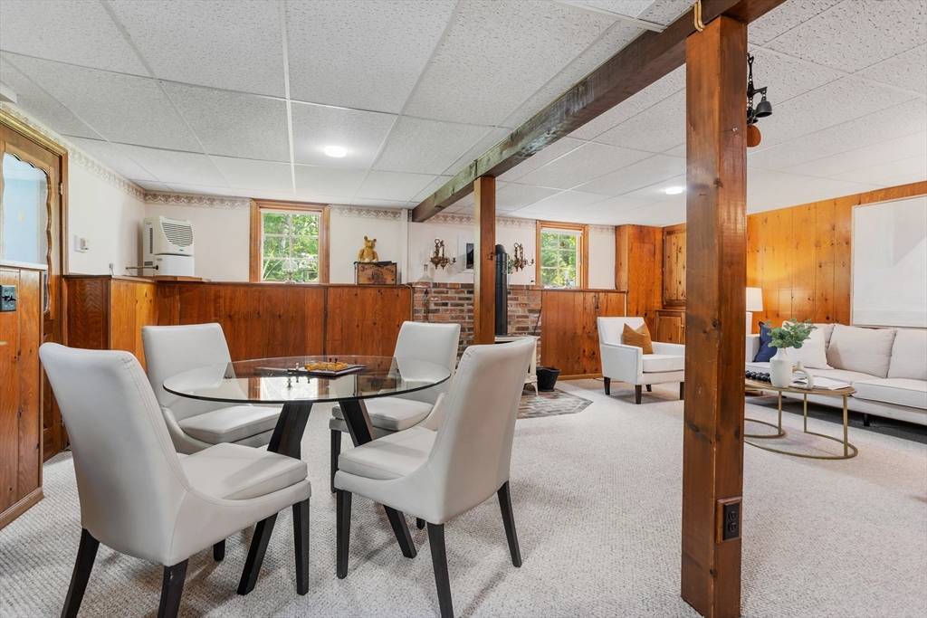 Westford, MA 01886,9 Polley Road
