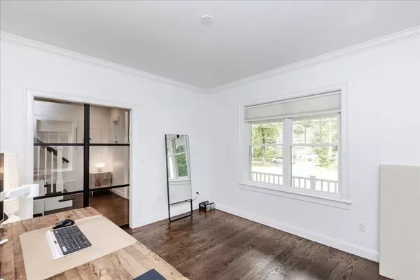 North Andover, MA 01845,404 Summer Street
