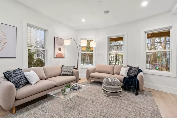 Boston, MA 02130,20 Boylston Street #2