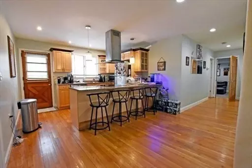 North Attleboro, MA 02760,268 Draper Ave