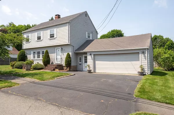 Peabody, MA 01960,2 Proctor Circle