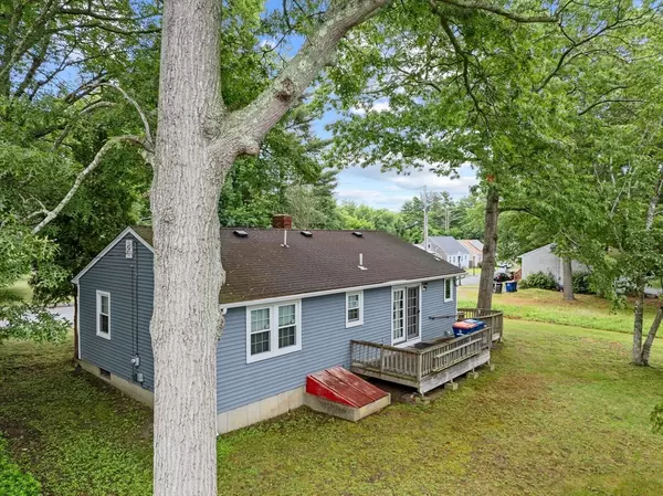 New Bedford, MA 02745,946 Thorndike St