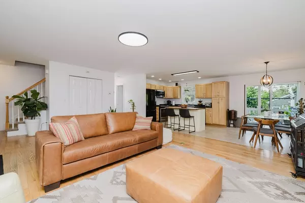 Fall River, MA 02724,85 Evelyns Way