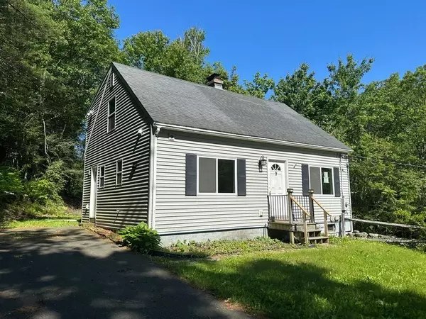 Blandford, MA 01008,9 Woronoco Rd