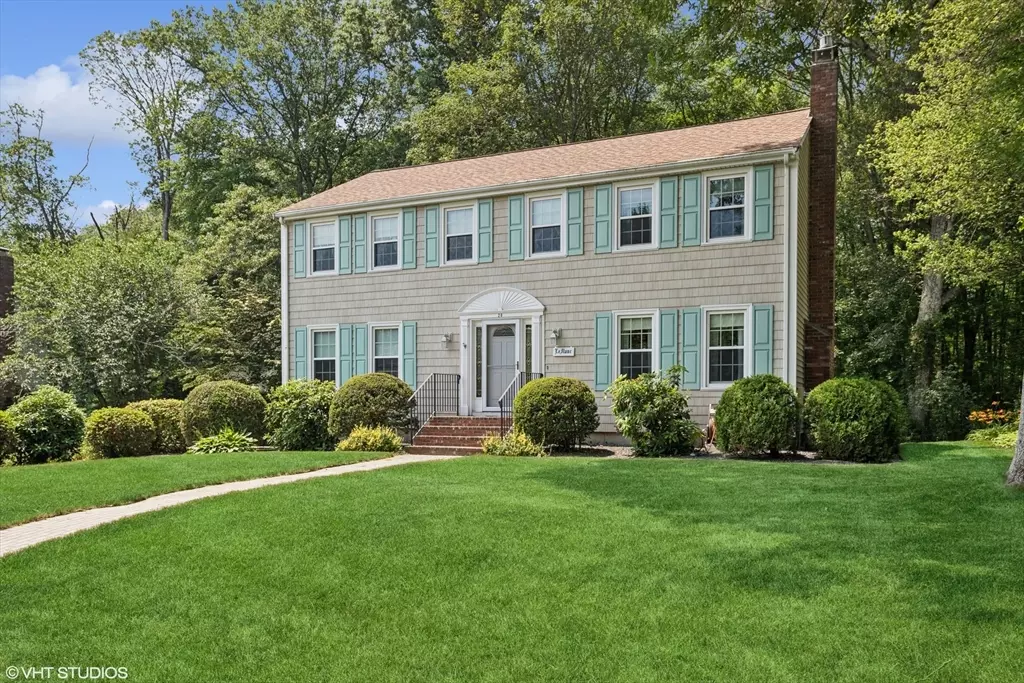 Milford, MA 01757,20 Lucia Dr