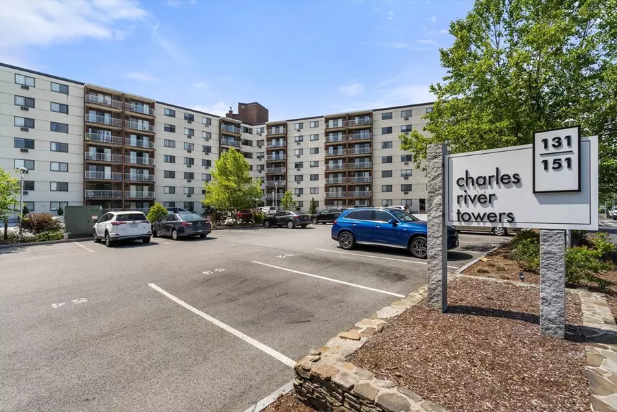 131 Coolidge Ave. #621, Watertown, MA 02472