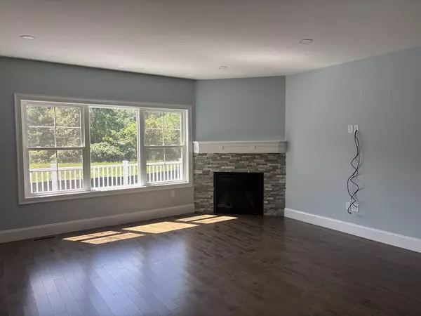 Hudson, MA 01749,314 Brigham St