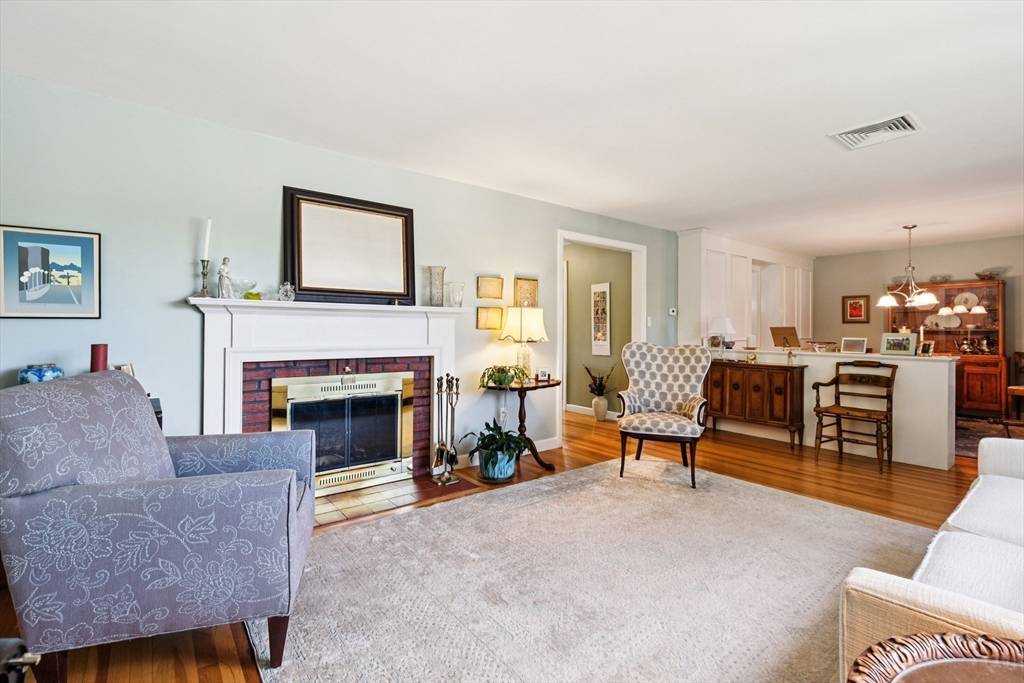 Melrose, MA 02176,56 Conrad Rd
