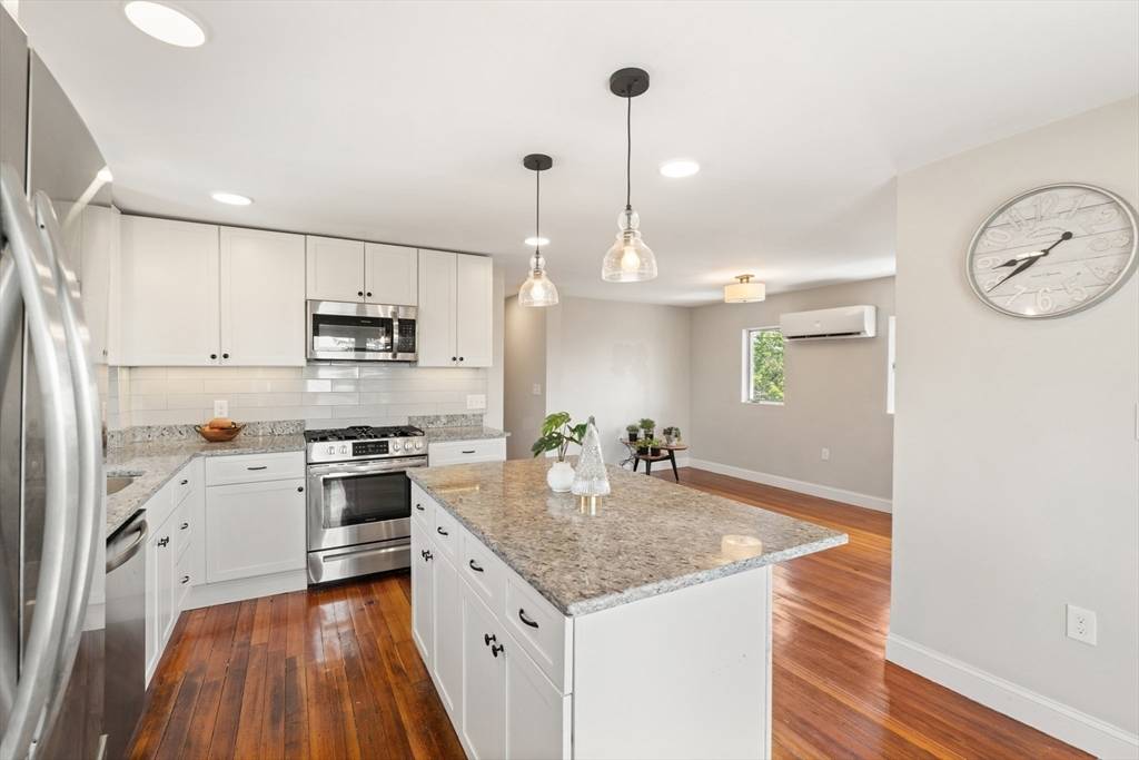 Boston, MA 02128,159 Cowper St #3