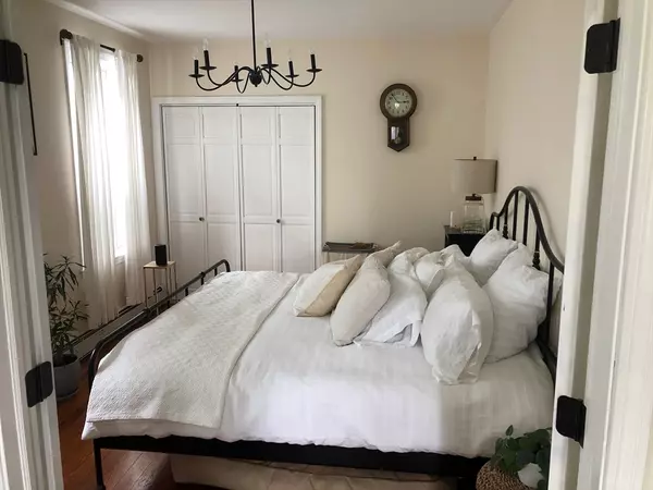 Boston, MA 02127,825 E 2nd #3