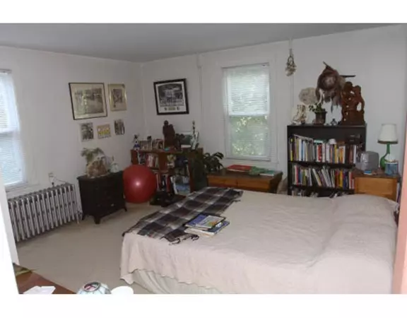 Needham, MA 02492,136 Hillside Ave