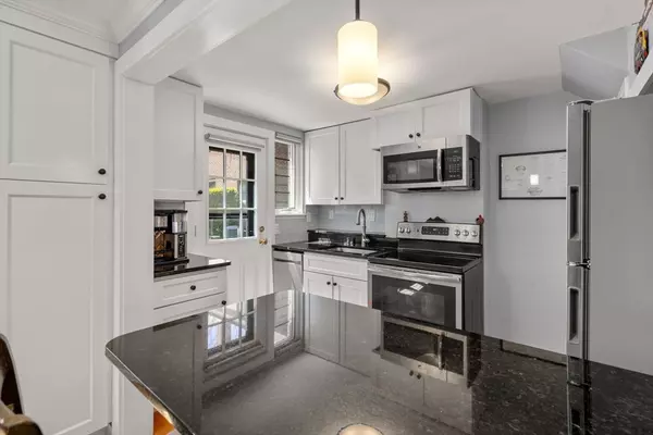 Watertown, MA 02472,106 Pierce Rd #106
