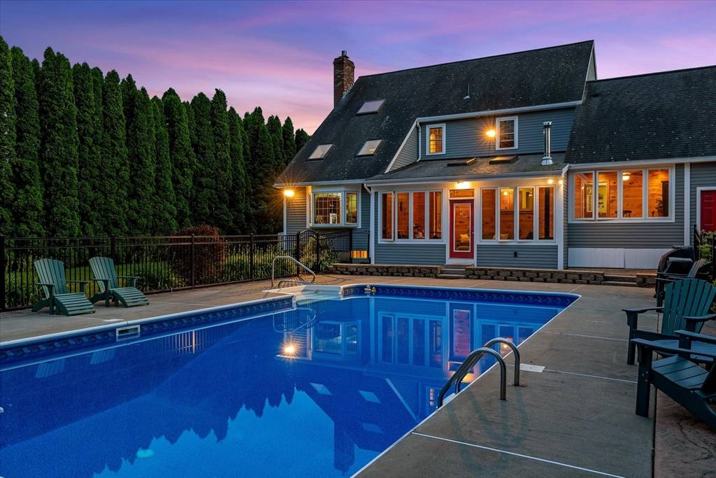 Auburn, MA 01501,12 Rice Rd