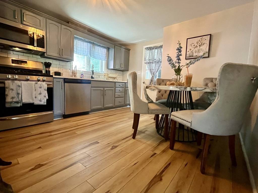 Beverly, MA 01915,16 Douglas Ave