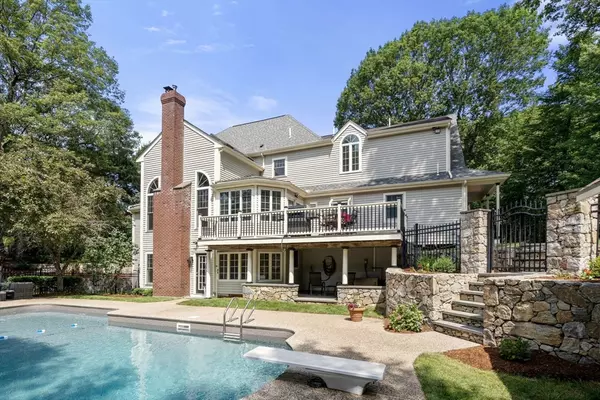 Hopkinton, MA 01748,4 Country Way