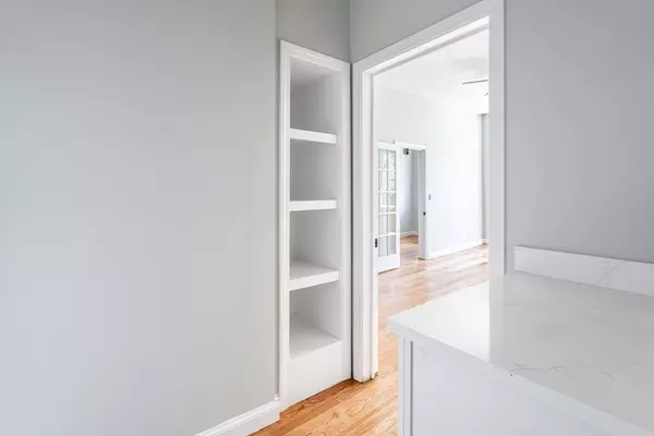 Somerville, MA 02145,39 Mount Pleasant St