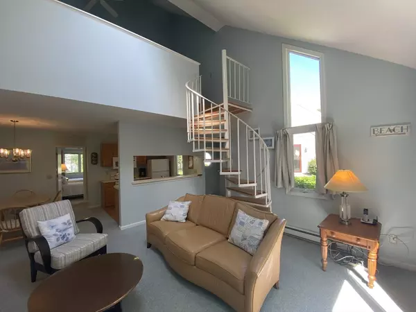 Brewster, MA 02631,258 Fletcher Lane #15