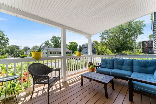 Arlington, MA 02474,22 Yale Rd