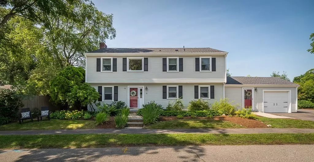 Hamilton, MA 01982,31 Orchard Rd