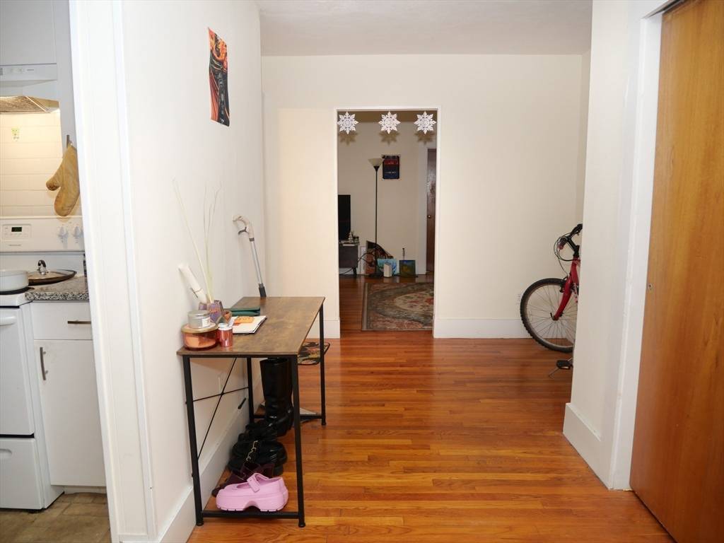 Brookline, MA 02446,1386 Beacon #4