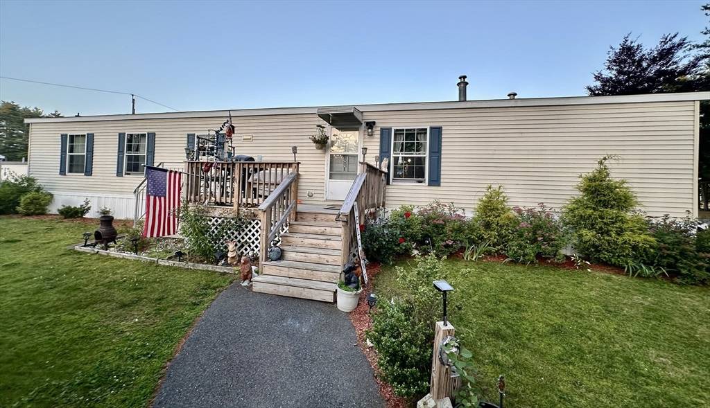 519 East River #6, Orange, MA 01364