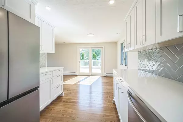 Billerica, MA 01821,56 Glad Valley Drive