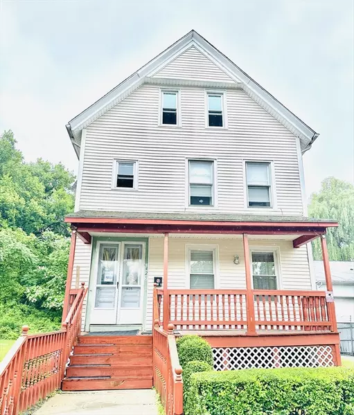 425 Taylor St, Springfield, MA 01105