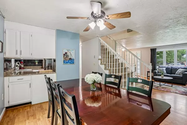 Tyngsborough, MA 01879,106 Cardnial Lane #106