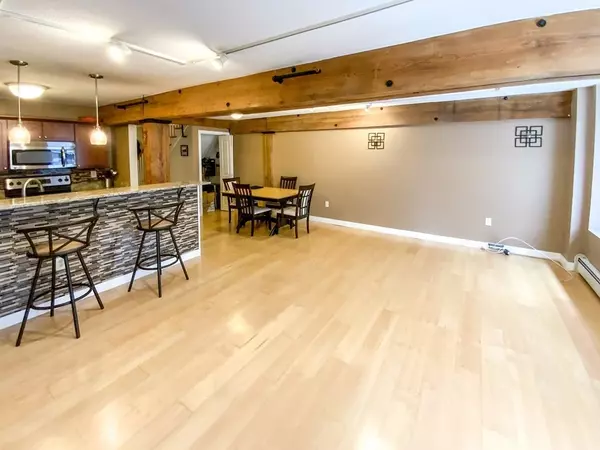 Lowell, MA 01852,240 Jackson St #307