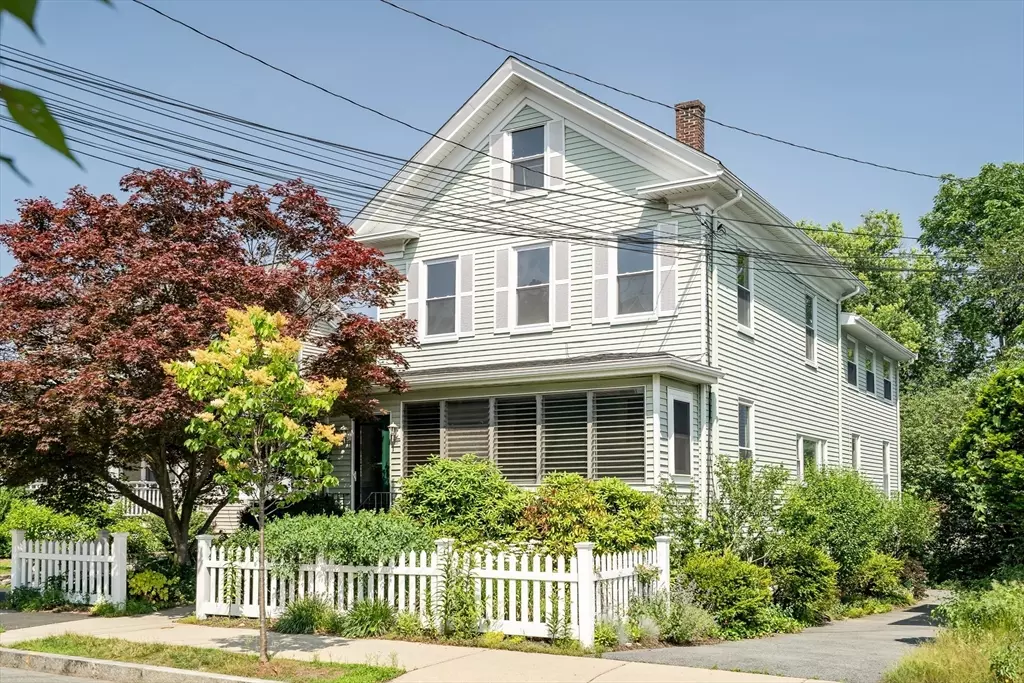 Melrose, MA 02176,121 Myrtle St