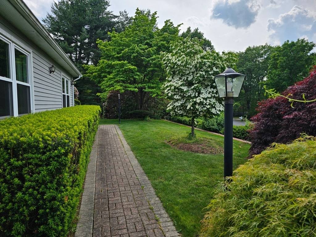 Lexington, MA 02420,162 East Emerson Rd #0