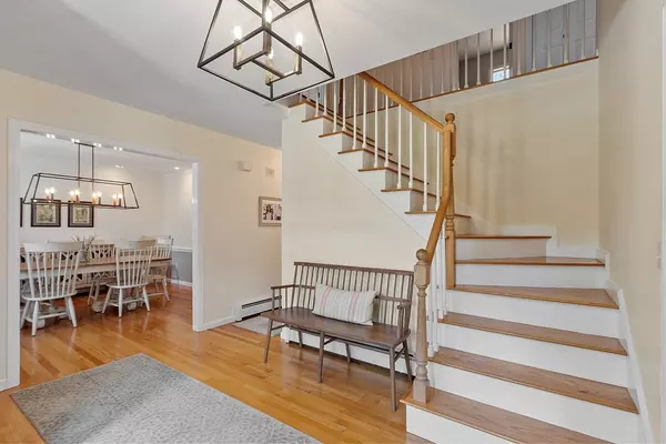Carlisle, MA 01741,436 Westford Street