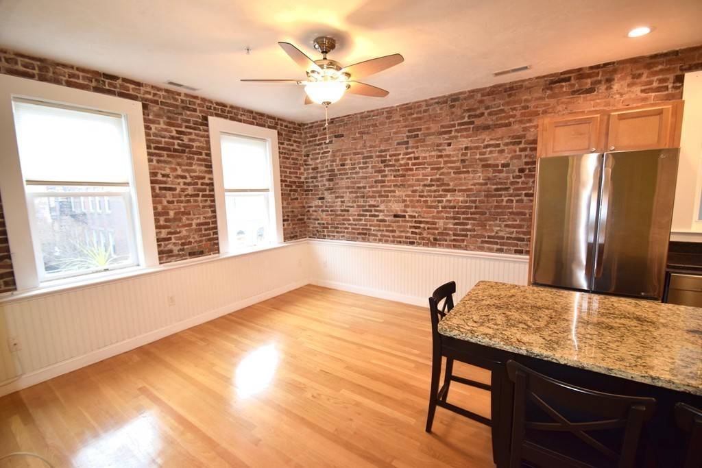 Boston, MA 02128,172 Cottage St #3